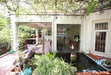 A huge 5  bedroom villa with indoor swimming pool for rent in Vuon Dao